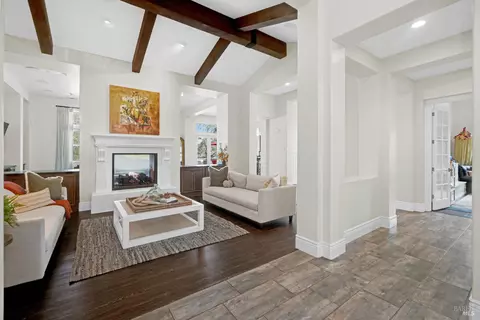 Entry Way - 5335 Boulder Ridge Ct, Fairfield, CA 94534 photo 2 of 4