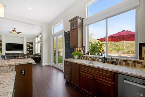 Kitchen - 5335 Boulder Ridge Ct, Fairfield, CA 94534 photo 7 of 7