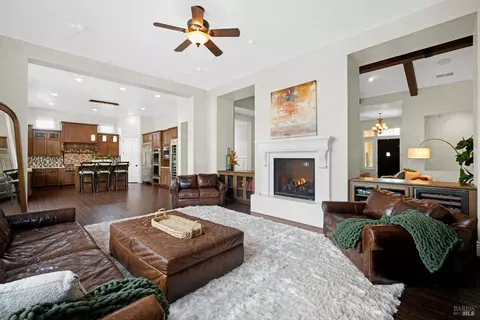 Living - 5335 Boulder Ridge Ct, Fairfield, CA 94534 photo 6 of 6