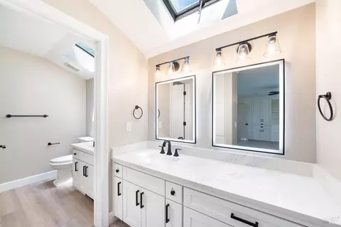 Bath - 1275 Summit Lake Dr, Angwin, CA 94508 photo 2 of 4