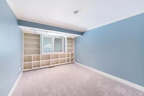 Bedroom - 1275 Summit Lake Dr, Angwin, CA 94508 photo 2 of 7