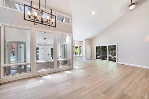Living - 1275 Summit Lake Dr, Angwin, CA 94508 photo 5 of 10