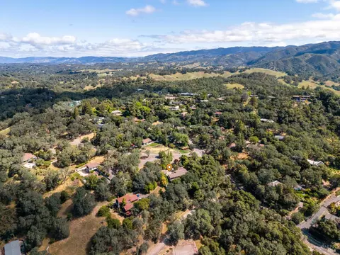View/Area - 888 Watson Rd, Ukiah, CA 95482 photo 2 of 2