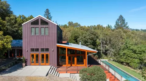 812 Leslie Creek Ln, Santa Rosa, CA 95404