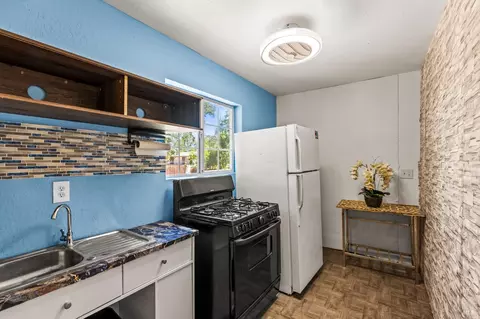 Kitchen - 355 Sky Oaks Dr, Angwin, CA 94508 photo 8 of 8