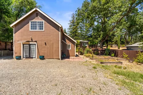 Exterior - 355 Sky Oaks Dr, Angwin, CA 94508 photo 7 of 9