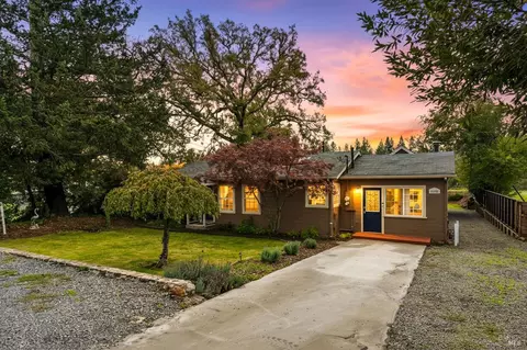 355 Sky Oaks Dr, Angwin, CA 94508