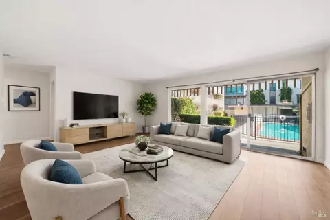 260 Merrydale Rd #5, San Rafael, CA 94903