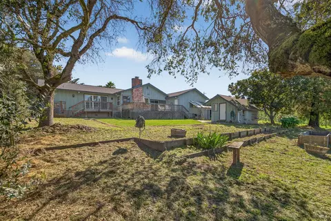 Exterior - 445 Marshall Ave, Petaluma, CA 94952 photo 5 of 14