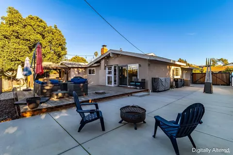 Exterior - 232 Aragon St, Vallejo, CA 94591 photo 7 of 16