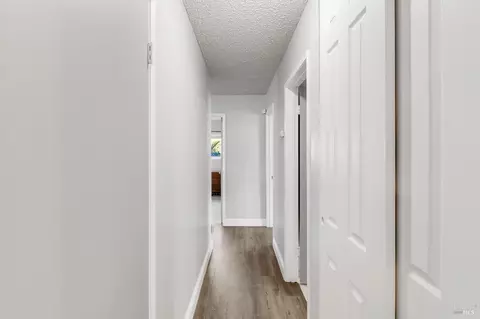 Entry Way - 232 Aragon St, Vallejo, CA 94591 photo 2 of 2