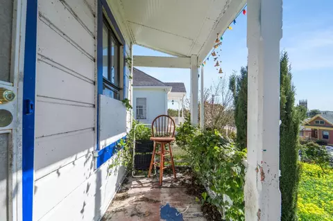 Exterior - 318 Ohio St, Vallejo, CA 94590 photo 4 of 5