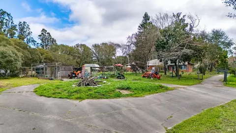 Exterior - 5932 Fredricks Rd, Sebastopol, CA 95472 photo 46 of 52