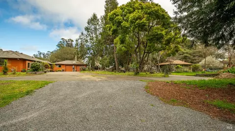 Exterior - 5932 Fredricks Rd, Sebastopol, CA 95472 photo 5 of 52