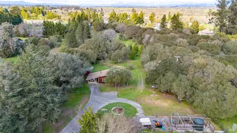 View/Area - 5932 Fredricks Rd, Sebastopol, CA 95472 photo 1 of 11