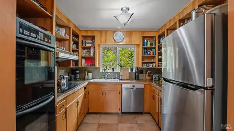 Kitchen - 5932 Fredricks Rd, Sebastopol, CA 95472 photo 1 of 4