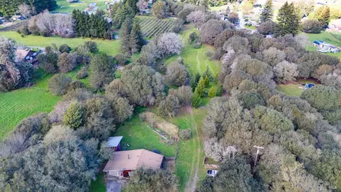 View/Area - 5932 Fredricks Rd, Sebastopol, CA 95472 photo 2 of 11