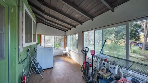 Exterior - 5932 Fredricks Rd, Sebastopol, CA 95472 photo 12 of 52