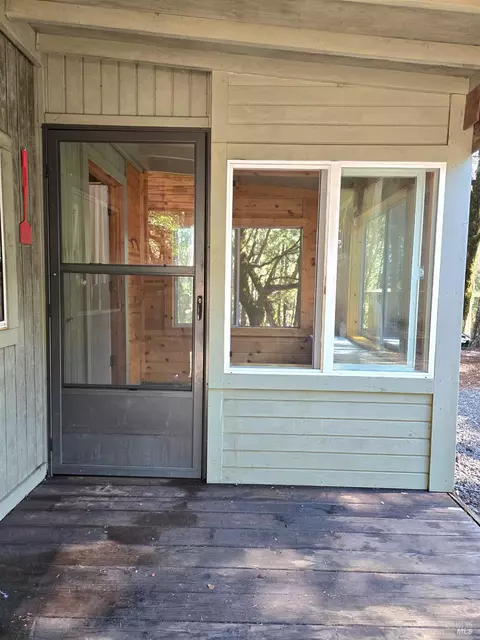 Exterior - 36193 Covelo Rd, Willits, CA 95490 photo 12 of 16