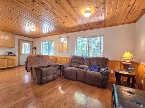Living - 36193 Covelo Rd, Willits, CA 95490 photo 1 of 3
