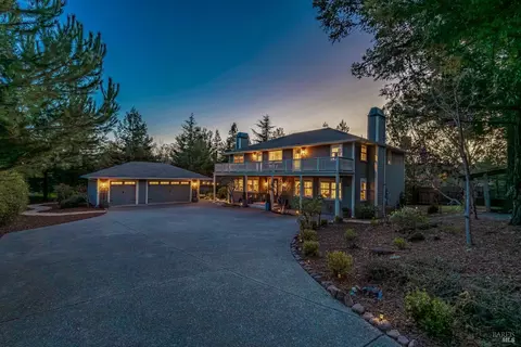 236 Adobe Rd, Penngrove, CA 94951