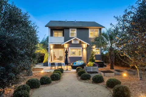 19071 Hickory St, Sonoma, CA 95476