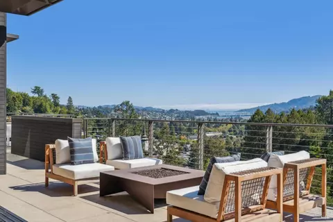 Exterior - 2 Upper Alcatraz Pl, Mill Valley, CA 94941 photo 2 of 11