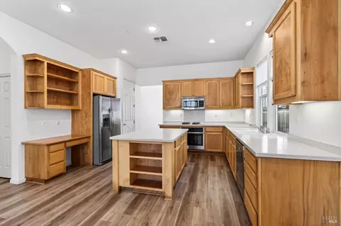 Kitchen - 10 Culbertson Ct, Napa, CA 94558 photo 3 of 4