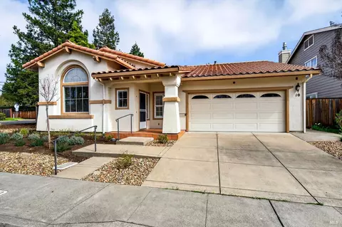 10 Culbertson Ct, Napa, CA 94558