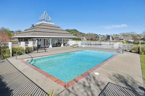 Exterior - 11 Gretchen Pl, Greenbrae, CA 94904 photo 11 of 13