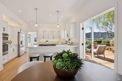 Kitchen - 11 Gretchen Pl, Greenbrae, CA 94904 photo 5 of 5