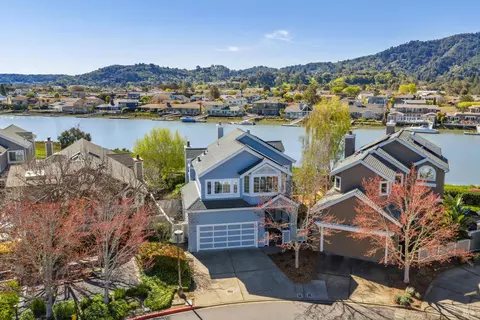 View/Area - 11 Gretchen Pl, Greenbrae, CA 94904 photo 3 of 8