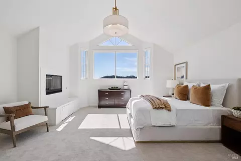 Bedroom - 11 Gretchen Pl, Greenbrae, CA 94904 photo 1 of 6