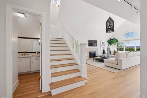 Entry Way - 11 Gretchen Pl, Greenbrae, CA 94904 photo 2 of 3