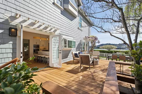 Exterior - 11 Gretchen Pl, Greenbrae, CA 94904 photo 2 of 13