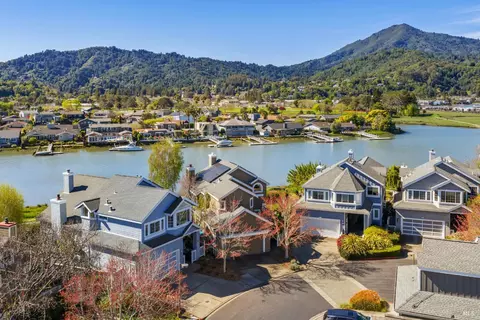 View/Area - 11 Gretchen Pl, Greenbrae, CA 94904 photo 5 of 8