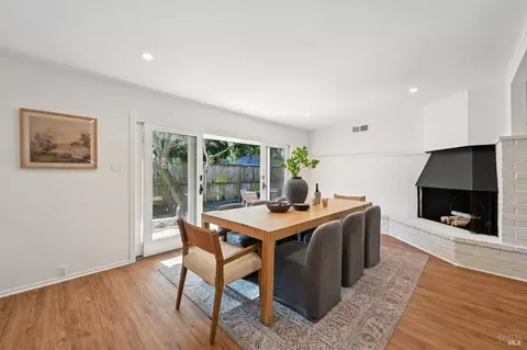Dining - 404 Spruce St, Mill Valley, CA 94941 photo 2 of 2