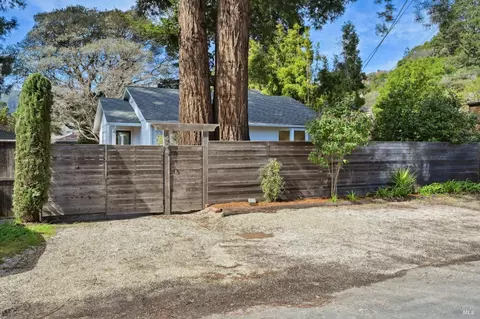 Exterior - 404 Spruce St, Mill Valley, CA 94941 photo 8 of 9