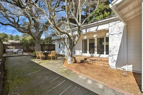 Exterior - 404 Spruce St, Mill Valley, CA 94941 photo 2 of 9
