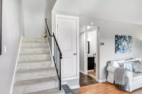 Entry Way - 2016 Clearview Cir, Benicia, CA 94510 photo 2 of 2