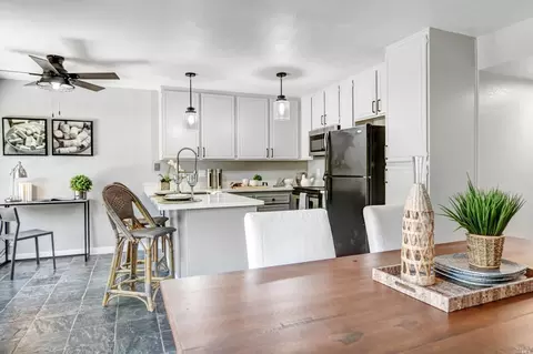 Dining - 2016 Clearview Cir, Benicia, CA 94510 photo 2 of 3