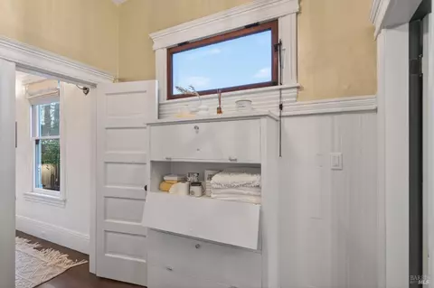 Entry Way - 300 E Napa St, Sonoma, CA 95476 photo 1 of 1