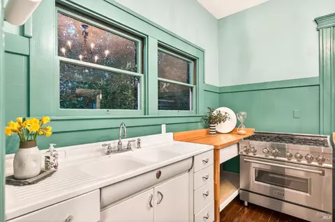 Kitchen - 300 E Napa St, Sonoma, CA 95476 photo 3 of 3