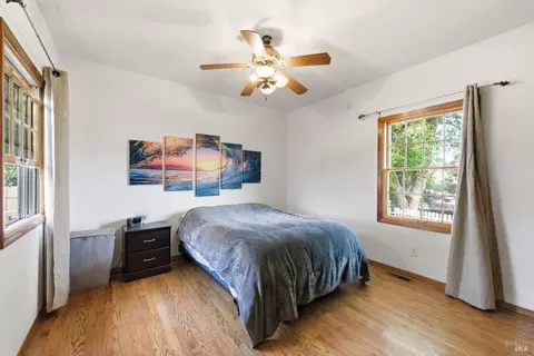 Bedroom - 639 E 5th St, Benicia, CA 94510 photo 6 of 6