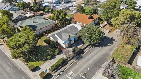 View/Area - 639 E 5th St, Benicia, CA 94510 photo 2 of 7