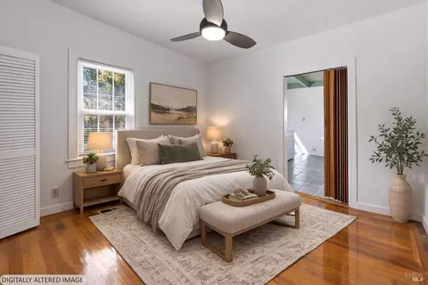 Bedroom - 639 E 5th St, Benicia, CA 94510 photo 2 of 6