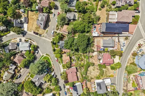 View/Area - 100 B St, Vallejo, CA 94590 photo 4 of 4