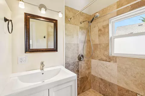 100 B St, Vallejo, CA 94590 photo 38
