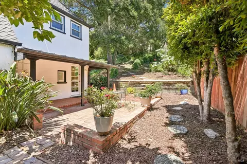 Exterior - 100 B St, Vallejo, CA 94590 photo 5 of 14