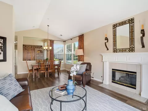 753 Pearl Bailey Ct, Windsor, CA 95492 photo 10